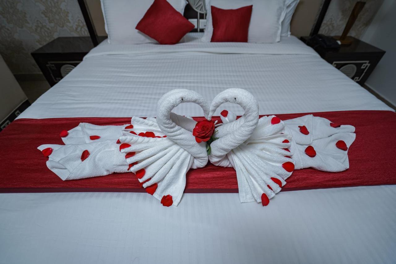 Kizhake Chālakudi Hotel Sidhartha Chalakudy מראה חיצוני תמונה